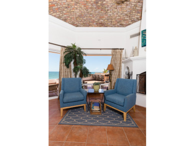  Ad# 23017 lake house for rent on LakeHouseVacations.com, lakehouse, lake home rental, lakehome for rent, vacation, holiday, lodging, lake