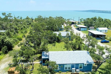 Lake House Super cute cottage with a modern flare! Pier! Kayak ramps! Very Private!, , on Gulf of Mexico - Aransas Bay in Texas - Lakehouse Vacation Rental - Lake Home for rent on LakeHouseVacations.com