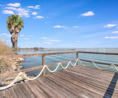 Lake House Super cute cottage with a modern flare! Pier! Kayak ramps! Very Private!, , on Gulf of Mexico - Aransas Bay in Texas - Lakehouse Vacation Rental - Lake Home for rent on LakeHouseVacations.com