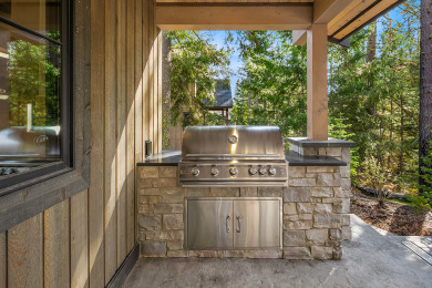 Lake House New! Spa Inspired Luxury Retreat*7BR*Sauna*Hot&ampCold Tubs*Game Rm*Fire Pit, , on Lake Cle Elum in Washington - Lakehouse Vacation Rental - Lake Home for rent on LakeHouseVacations.com