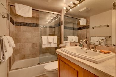Lake House Mid-Week Specials!, , on Lake Tahoe - North in California - Lakehouse Vacation Rental - Lake Home for rent on LakeHouseVacations.com
