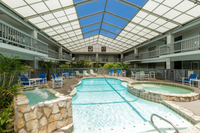 Lake House Charming Studio Loft with Beach Access, Indoor Pool & Hot Tub, , on Gulf of Mexico - Corpus Christi in Texas - Lakehouse Vacation Rental - Lake Home for rent on LakeHouseVacations.com