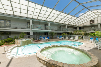 Lake House Charming Studio Loft with Beach Access, Indoor Pool & Hot Tub, , on Gulf of Mexico - Corpus Christi in Texas - Lakehouse Vacation Rental - Lake Home for rent on LakeHouseVacations.com