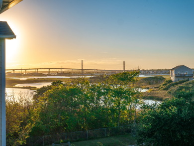 Lake House Sunset Horizon Private Fenced-in Backyard Surf City! , , on Atlantic Ocean - Surf City in North Carolina - Lakehouse Vacation Rental - Lake Home for rent on LakeHouseVacations.com