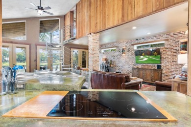 Lake House NEW UNIQUE LAKEFRONT LISTING! Waters edge at Lake Dunlap., , on Guadalupe River - Guadalupe County in Texas - Lakehouse Vacation Rental - Lake Home for rent on LakeHouseVacations.com