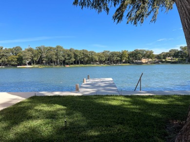 Lake House NEW UNIQUE LAKEFRONT LISTING! Waters edge at Lake Dunlap., , on Guadalupe River - Guadalupe County in Texas - Lakehouse Vacation Rental - Lake Home for rent on LakeHouseVacations.com