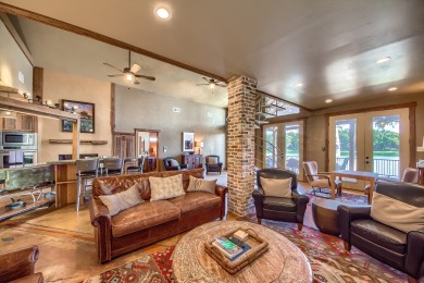 Lake House NEW UNIQUE LAKEFRONT LISTING! Waters edge at Lake Dunlap., , on Guadalupe River - Guadalupe County in Texas - Lakehouse Vacation Rental - Lake Home for rent on LakeHouseVacations.com