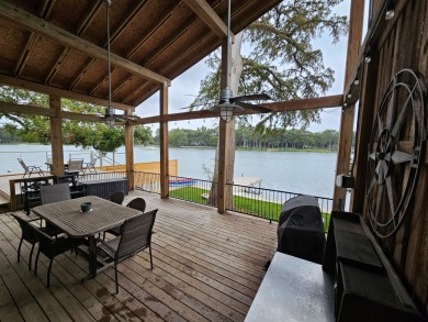 Lake House NEW UNIQUE LAKEFRONT LISTING! Waters edge at Lake Dunlap., , on Guadalupe River - Guadalupe County in Texas - Lakehouse Vacation Rental - Lake Home for rent on LakeHouseVacations.com