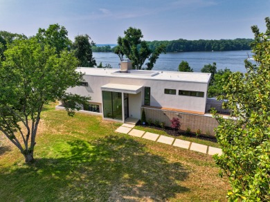 Lake House Above Nashville Lakeside Modern I Old Hickory Lake Modern EventsI Services, , on Old Hickory Lake in Tennessee - Lakehouse Vacation Rental - Lake Home for rent on LakeHouseVacations.com