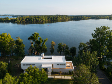 Lake House Above Nashville Lakeside Modern I Old Hickory Lake Modern EventsI Services, , on Old Hickory Lake in Tennessee - Lakehouse Vacation Rental - Lake Home for rent on LakeHouseVacations.com