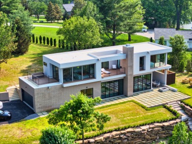 Lake House Above Nashville Lakeside Modern I Old Hickory Lake Modern EventsI Services, , on Old Hickory Lake in Tennessee - Lakehouse Vacation Rental - Lake Home for rent on LakeHouseVacations.com