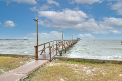 Lake House A Wave From It All! Pool, Pier, Boat Ramp, Slips, BBQ Area!, , on Gulf of Mexico - Aransas Bay in Texas - Lakehouse Vacation Rental - Lake Home for rent on LakeHouseVacations.com