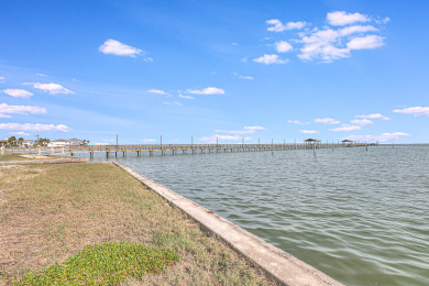 Lake House A Wave From It All! Pool, Pier, Boat Ramp, Slips, BBQ Area!, , on Gulf of Mexico - Aransas Bay in Texas - Lakehouse Vacation Rental - Lake Home for rent on LakeHouseVacations.com