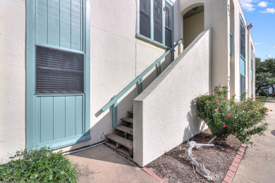 Lake House A Wave From It All! Pool, Pier, Boat Ramp, Slips, BBQ Area!, , on Gulf of Mexico - Aransas Bay in Texas - Lakehouse Vacation Rental - Lake Home for rent on LakeHouseVacations.com