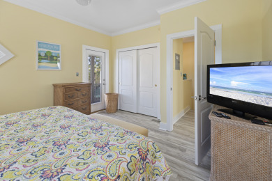 Lake House Paradise Found Vacation Home Oasis with Amazing Pool, Beach within Reach, , on Gulf of Mexico - Pensacola in Florida - Lakehouse Vacation Rental - Lake Home for rent on LakeHouseVacations.com