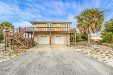 Lake House Coastal Charmer. Just Minutes from the Beach! Brand New Hot Tub! RV Parking! , , on Gulf of Mexico - Pensacola in Florida - Lakehouse Vacation Rental - Lake Home for rent on LakeHouseVacations.com