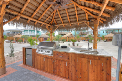 Lake House FREE ELECTRIC! FREE WIFI! FREE LAUNDRY! Heated Pool, Golf Cart Accessible, , on Gulf of Mexico - Port Aransas in Texas - Lakehouse Vacation Rental - Lake Home for rent on LakeHouseVacations.com
