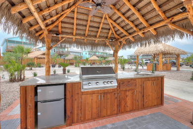 Lake House FREE ELECTRIC! FREE WIFI! FREE LAUNDRY! Heated Pool, Golf Cart Accessible, , on Gulf of Mexico - Port Aransas in Texas - Lakehouse Vacation Rental - Lake Home for rent on LakeHouseVacations.com