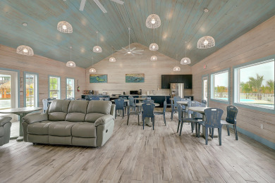 Lake House FREE ELECTRIC! FREE WIFI! FREE LAUNDRY! Heated Pool, Golf Cart Accessible, , on Gulf of Mexico - Port Aransas in Texas - Lakehouse Vacation Rental - Lake Home for rent on LakeHouseVacations.com