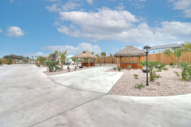 Lake House FREE ELECTRIC! FREE WIFI! FREE LAUNDRY! Heated Pool, Golf Cart Accessible, , on Gulf of Mexico - Port Aransas in Texas - Lakehouse Vacation Rental - Lake Home for rent on LakeHouseVacations.com