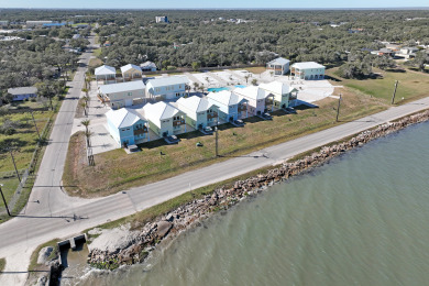 Lake House Waterfront,Community Pool, Walk to Bars, Restaurants and Pier, , on Gulf of Mexico - Aransas Bay in Texas - Lakehouse Vacation Rental - Lake Home for rent on LakeHouseVacations.com