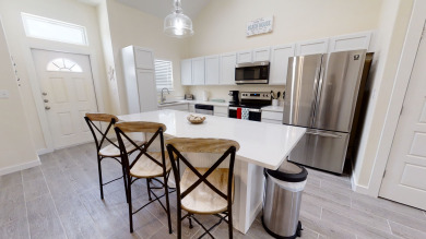 Lake House Chic Coastal Retreat Pet-Friendly, 2 Heated Pools, 2 Minutes from the Beach, , on Gulf of Mexico - Corpus Christi in Texas - Lakehouse Vacation Rental - Lake Home for rent on LakeHouseVacations.com