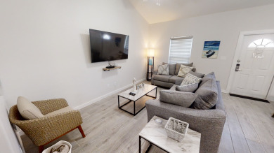 Lake House Pet-Friendly Beach Retreat w2 Heated Pools, Pickleball Court, Docks, & More, , on Gulf of Mexico - Corpus Christi in Texas - Lakehouse Vacation Rental - Lake Home for rent on LakeHouseVacations.com
