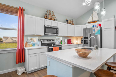 Lake House Sea La Ve blends luxury and beachside convenience perfectly, , on Gulf of Mexico - Corpus Christi in Texas - Lakehouse Vacation Rental - Lake Home for rent on LakeHouseVacations.com