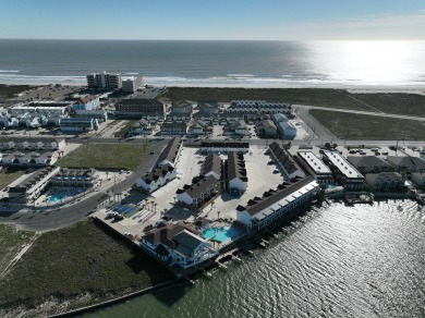 Lake House Sea La Ve blends luxury and beachside convenience perfectly, , on Gulf of Mexico - Corpus Christi in Texas - Lakehouse Vacation Rental - Lake Home for rent on LakeHouseVacations.com
