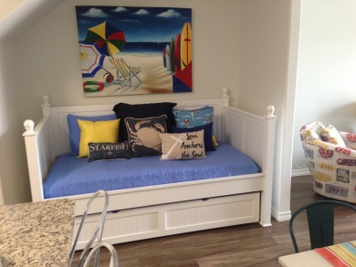 Lake House Sand, Surf, and Wagging Tails Pet-Friendly Townhome Short Walk to the Beach, , on Gulf of Mexico - Corpus Christi in Texas - Lakehouse Vacation Rental - Lake Home for rent on LakeHouseVacations.com