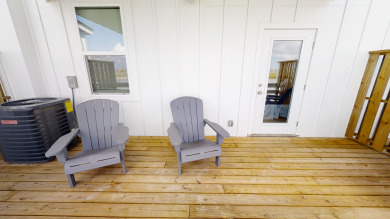 Lake House Serene Family & Pet-Friendly Home, Balcony wa Water View, Two Pools, & Docks, , on Gulf of Mexico - Corpus Christi in Texas - Lakehouse Vacation Rental - Lake Home for rent on LakeHouseVacations.com