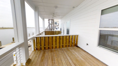Lake House Dog-Friendly Waterfront Getaway w2 Pools, Pickleball, & Close to the Beach, , on Gulf of Mexico - Corpus Christi in Texas - Lakehouse Vacation Rental - Lake Home for rent on LakeHouseVacations.com