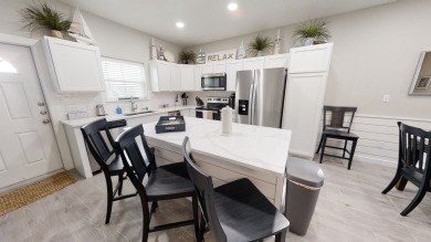 Lake House Dog-Friendly Waterfront Getaway w2 Pools, Pickleball, & Close to the Beach, , on Gulf of Mexico - Corpus Christi in Texas - Lakehouse Vacation Rental - Lake Home for rent on LakeHouseVacations.com