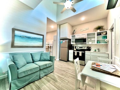 Lake House Modern Condo Short Stroll to the Beach, Offering Resort-Style Amenities, , on Gulf of Mexico - Corpus Christi in Texas - Lakehouse Vacation Rental - Lake Home for rent on LakeHouseVacations.com