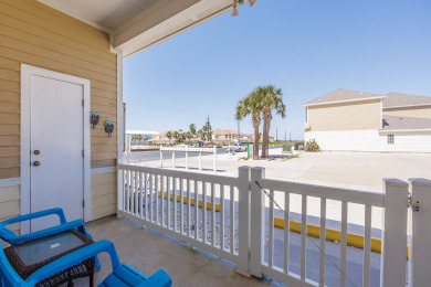Lake House Cozy Pet-Friendly Beachside Retreat Perfect for Family or Romantic Getaways!, , on Gulf of Mexico - Corpus Christi in Texas - Lakehouse Vacation Rental - Lake Home for rent on LakeHouseVacations.com