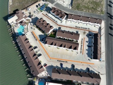 Lake House Luxurious Beachside Townhome wPrivate Patio & Resort Amenities. Pet-Friendly, , on Gulf of Mexico - Corpus Christi in Texas - Lakehouse Vacation Rental - Lake Home for rent on LakeHouseVacations.com