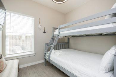 Lake House Luxurious Beachside Townhome wPrivate Patio & Resort Amenities. Pet-Friendly, , on Gulf of Mexico - Corpus Christi in Texas - Lakehouse Vacation Rental - Lake Home for rent on LakeHouseVacations.com