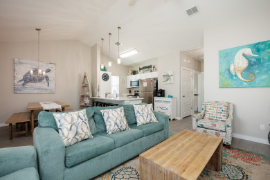 Lake House Luxurious Beachside Townhome wPrivate Patio & Resort Amenities. Pet-Friendly, , on Gulf of Mexico - Corpus Christi in Texas - Lakehouse Vacation Rental - Lake Home for rent on LakeHouseVacations.com