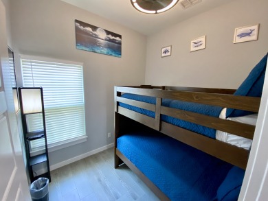 Lake House Spacious, Pet-Friendly, Coastal Retreat wPrivate Patio, Steps from the Beach, , on Gulf of Mexico - Corpus Christi in Texas - Lakehouse Vacation Rental - Lake Home for rent on LakeHouseVacations.com