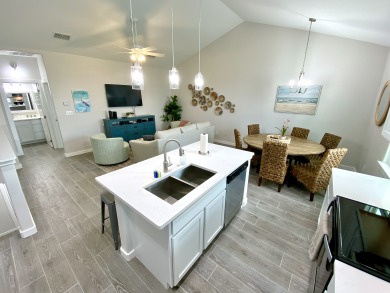 Lake House Time to Unwind & Recharge at this Pet-Friendly home that's Close to the Beach, , on Gulf of Mexico - Corpus Christi in Texas - Lakehouse Vacation Rental - Lake Home for rent on LakeHouseVacations.com