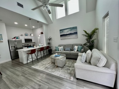 Lake House Family Fun in the Sun Just Across the Street from the Beach!, , on Gulf of Mexico - Corpus Christi in Texas - Lakehouse Vacation Rental - Lake Home for rent on LakeHouseVacations.com