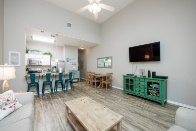 Lake House Spacious Pet-Friendly Townhome with Heated Pool & Steps to the Beach, , on Gulf of Mexico - Corpus Christi in Texas - Lakehouse Vacation Rental - Lake Home for rent on LakeHouseVacations.com