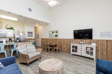 Lake House Beach Days and Pool Nights Condo with Heated Pool Offers the Perfect Getaway, , on Gulf of Mexico - Corpus Christi in Texas - Lakehouse Vacation Rental - Lake Home for rent on LakeHouseVacations.com