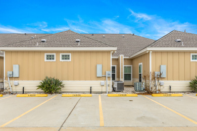 Lake House Beach Days and Pool Nights Condo with Heated Pool Offers the Perfect Getaway, , on Gulf of Mexico - Corpus Christi in Texas - Lakehouse Vacation Rental - Lake Home for rent on LakeHouseVacations.com