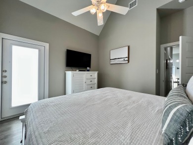Lake House Stylish Comfort Steps from the Beach in Brand-New Complex , , on Gulf of Mexico - Corpus Christi in Texas - Lakehouse Vacation Rental - Lake Home for rent on LakeHouseVacations.com