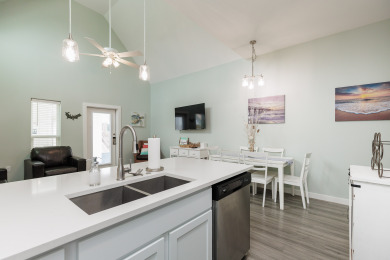 Lake House Discover Coastal Luxury with this Stylish Pet Friendly Beach Retreat! , , on Gulf of Mexico - Corpus Christi in Texas - Lakehouse Vacation Rental - Lake Home for rent on LakeHouseVacations.com
