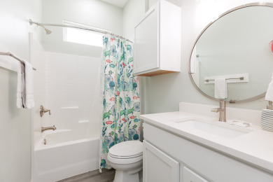 Lake House Discover Coastal Luxury with this Stylish Pet Friendly Beach Retreat! , , on Gulf of Mexico - Corpus Christi in Texas - Lakehouse Vacation Rental - Lake Home for rent on LakeHouseVacations.com