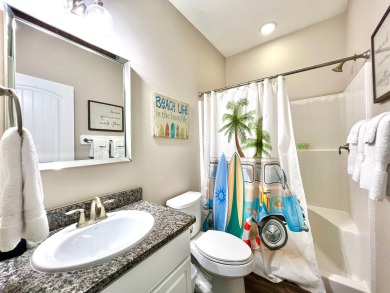 Lake House Pet-Friendly Townhome Walking Distance to the Beach w2 Heated Pools, , on Gulf of Mexico - Corpus Christi in Texas - Lakehouse Vacation Rental - Lake Home for rent on LakeHouseVacations.com