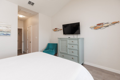 Lake House Dog-Friendly Getaway w2 Resort Pools, Pickleball Court, & Fishing Docks, , on Gulf of Mexico - Corpus Christi in Texas - Lakehouse Vacation Rental - Lake Home for rent on LakeHouseVacations.com