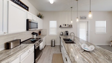 Lake House Sea Haven Spacious Family-Friendly Townhouse wa Heated Pool & Private Patio, , on Gulf of Mexico - Corpus Christi in Texas - Lakehouse Vacation Rental - Lake Home for rent on LakeHouseVacations.com